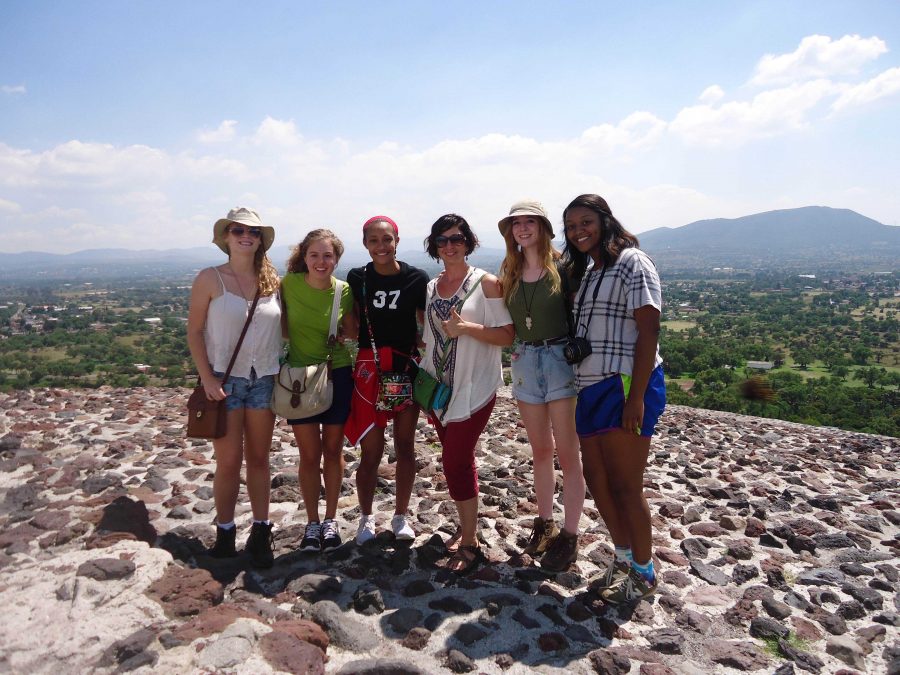Teacher to take Students on Mexico Trip