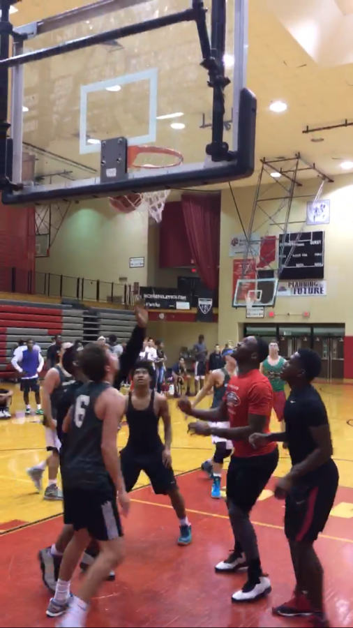 Competition in Intramural Basketball Rises