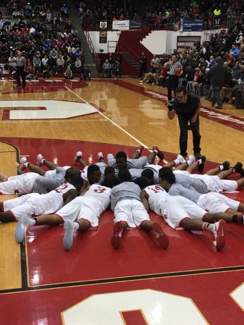 Boys Basketball To Play No. 1 New Albany