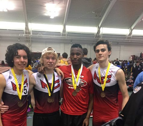 Track and Field Team Competes at Indoor State Meet