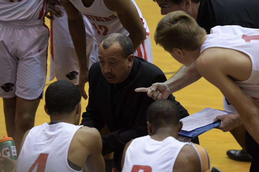 Varsity basketball coach Doug Mitchell announces retirement