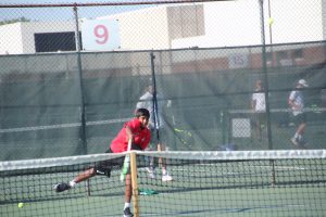 Mahenthiran plays no. 3 singles on varsity. Mahenthiran played the same position his freshman year.