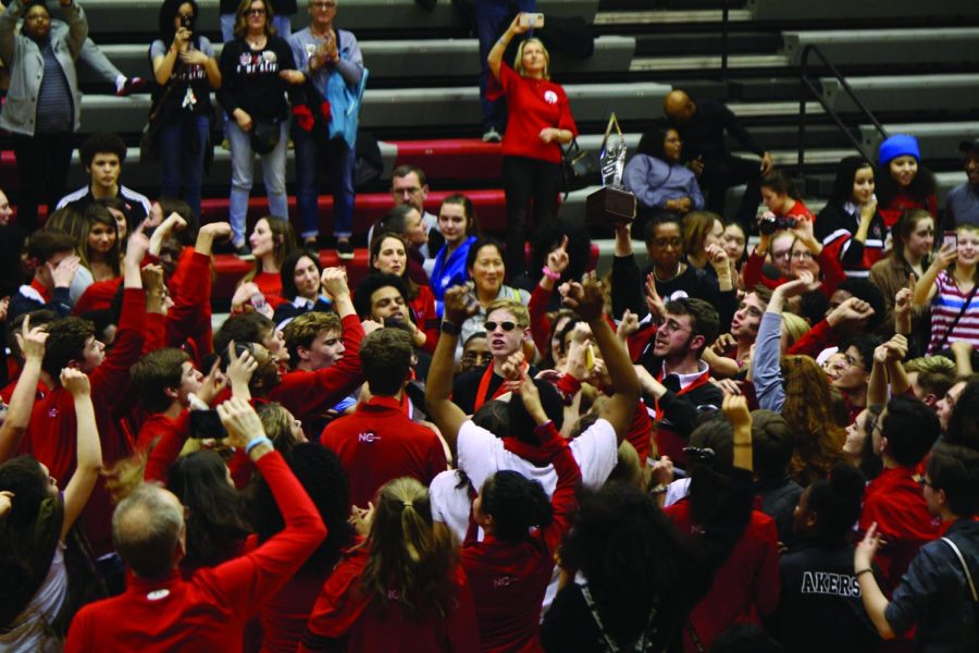 Counterpoints+celebrate+their+2019+state+championship.+%28File+photo%29