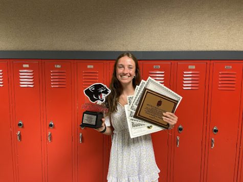 Baker, Vatnsdal named Senior Athletes of The Year