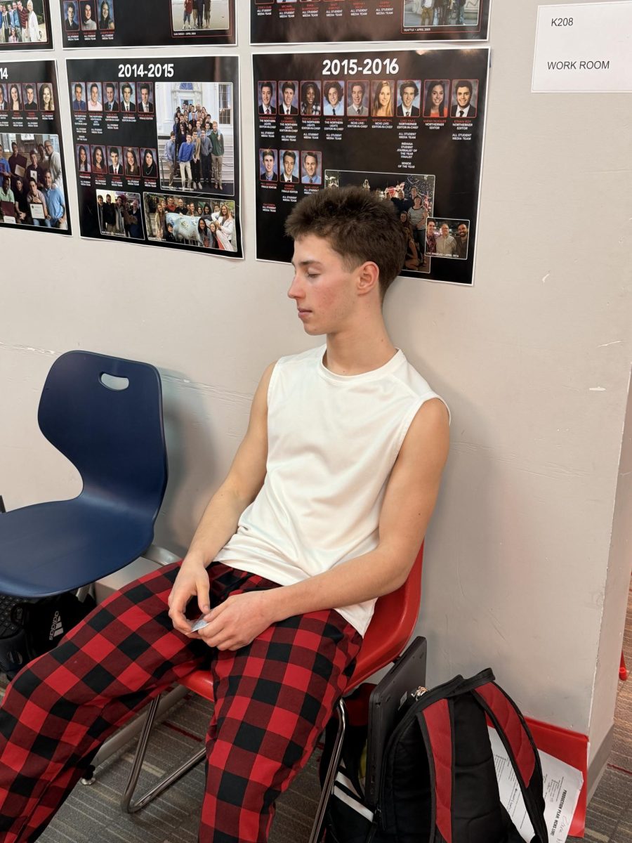 “I wake up at 5am so therefore I am tired during the day.” Senior Mac Smith falls asleep in class during instruction time. Many students have accounted for drowsing off or falling asleep during class as a result of not getting enough sleep at night.